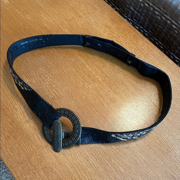 Chico’s adjustable leopard leather belt - Picture 1 of 6